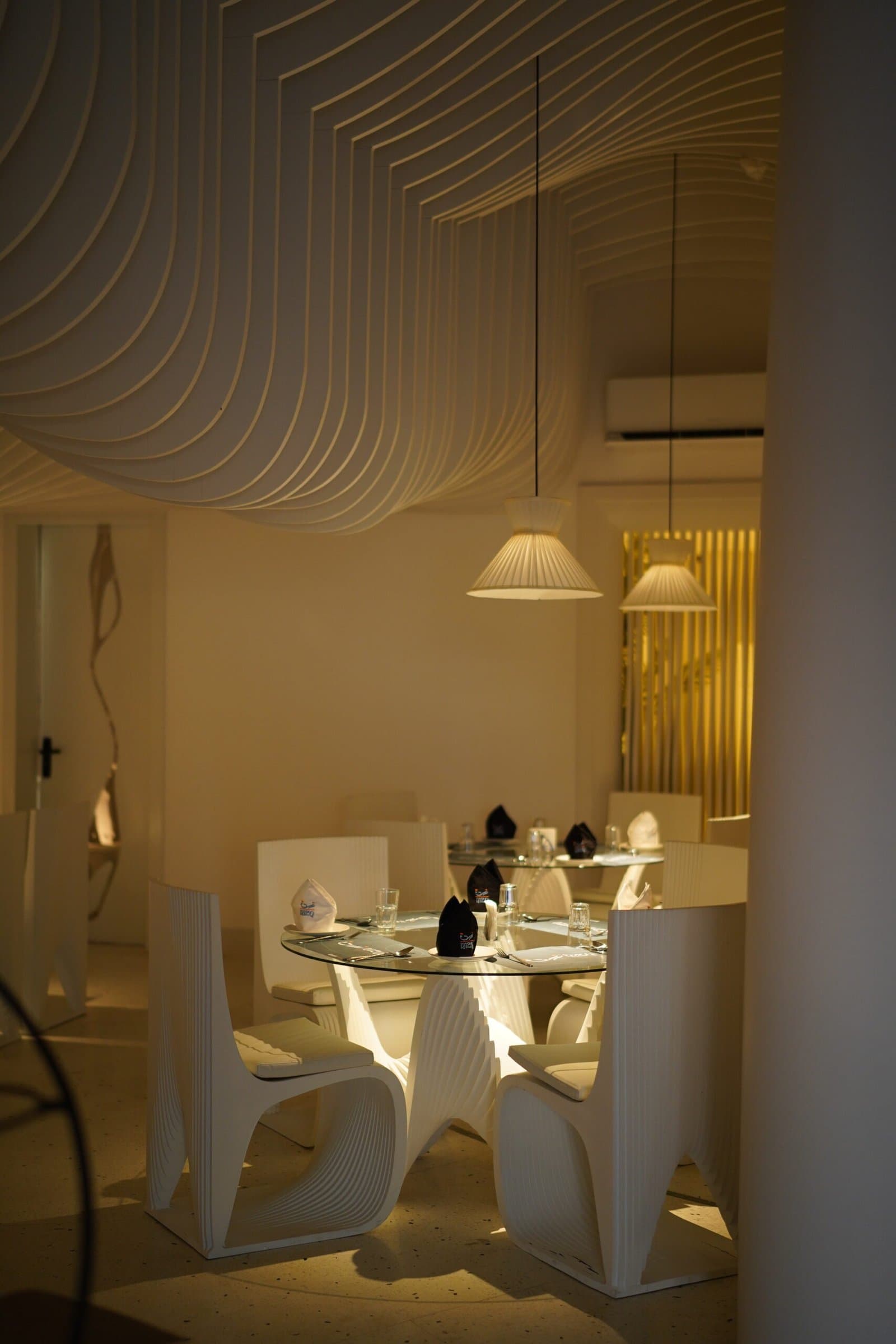 Rizq Ambience Left Peek